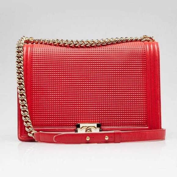 Chanel Red Cube Embossed Lambskin Leather New Medium Boy Bag - Picture 1 of 10